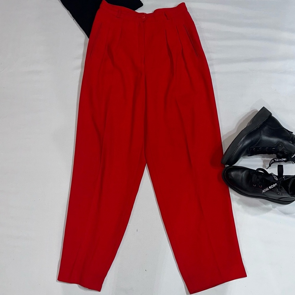 Liz Claiborne Red Ankle Cropped Pants